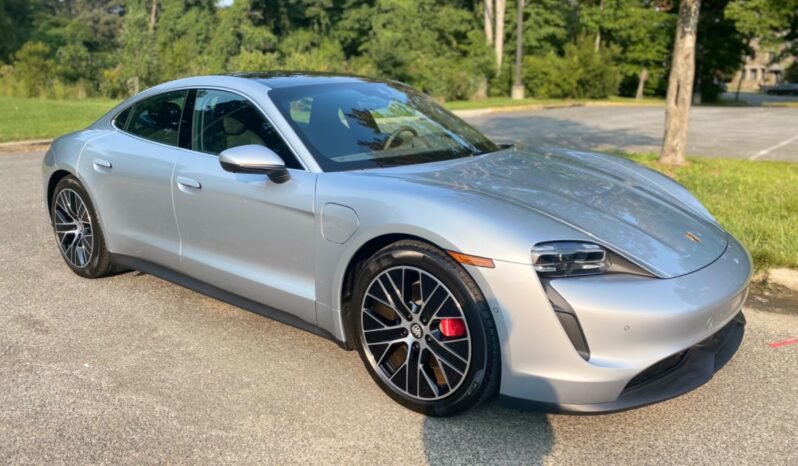 
								2022 Porsche Taycan 4S full									