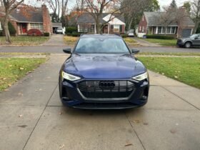 2022 Audi e-tron S Premium Plus