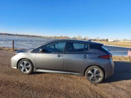 
										2022 Nissan LEAF SV full									