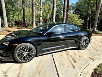 2021 Porsche Taycan Base