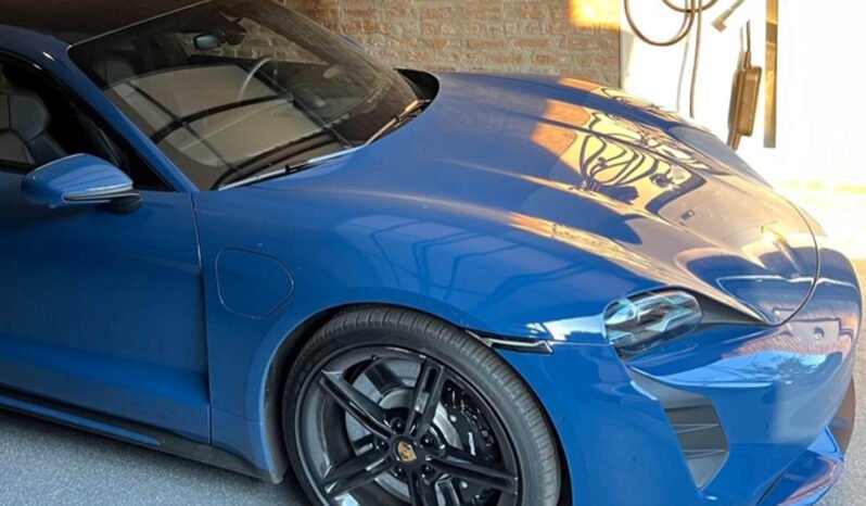 
								2022 Porsche Taycan Turbo full									